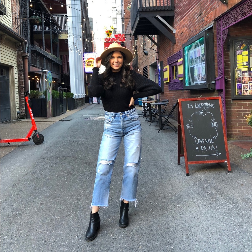 Meet your Posher, Colleen